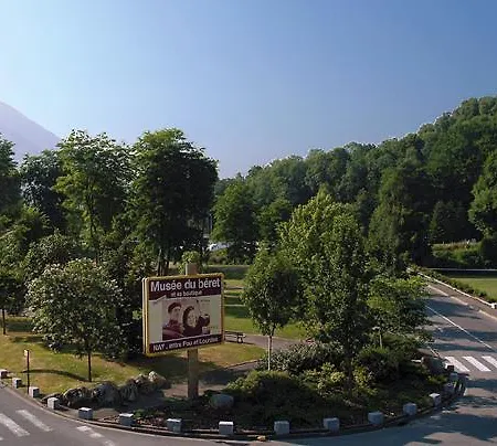 ホテル Saint Contard ルルド